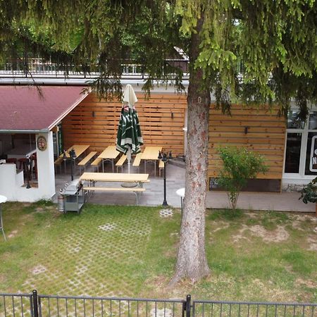 No Stress Panzio Hotel Harkány Zewnętrze zdjęcie